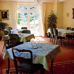 Lindenhof 3*